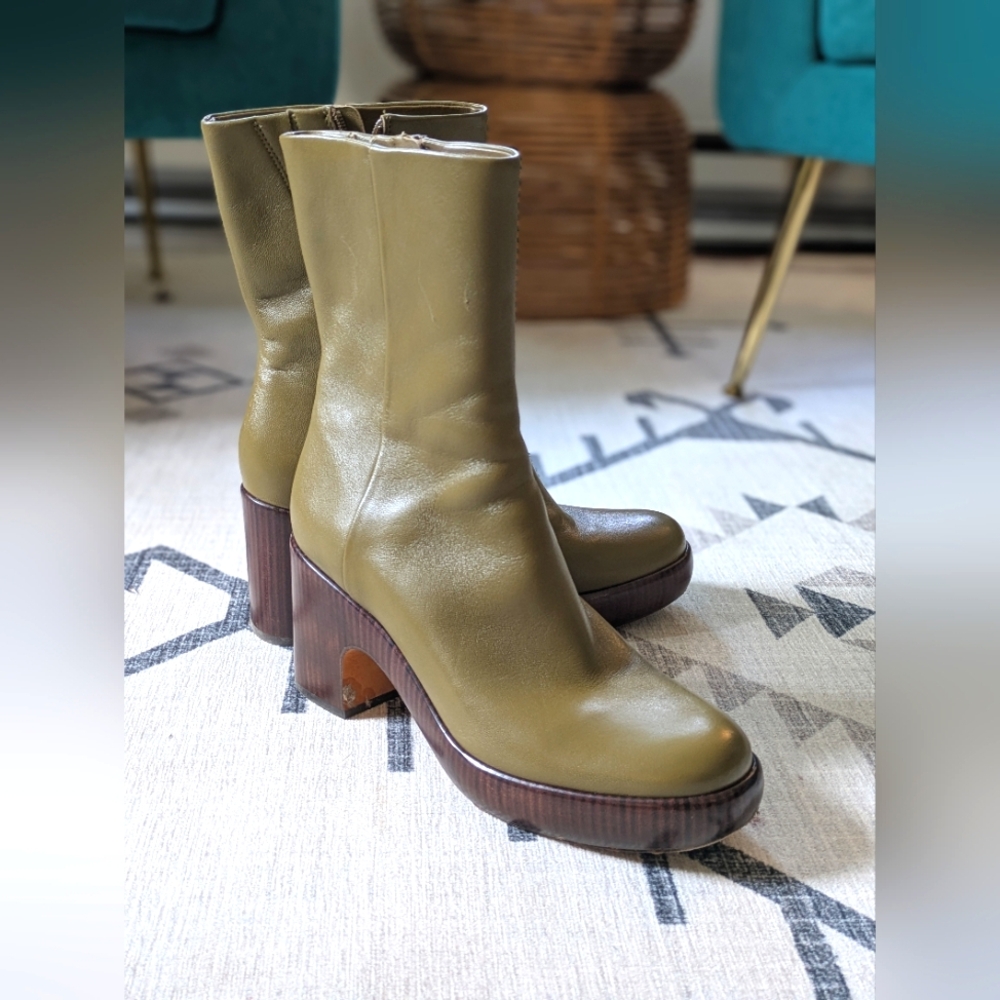 Vince Nicco Platform Boots 9